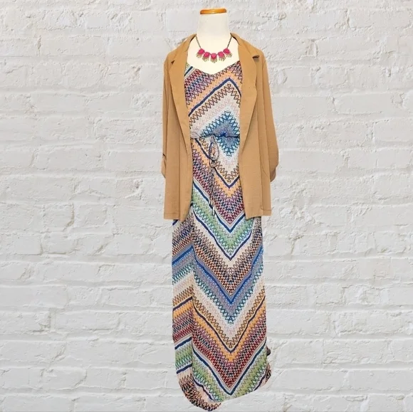 Boho Maxi Dress Size Medium - Picture 2 of 7